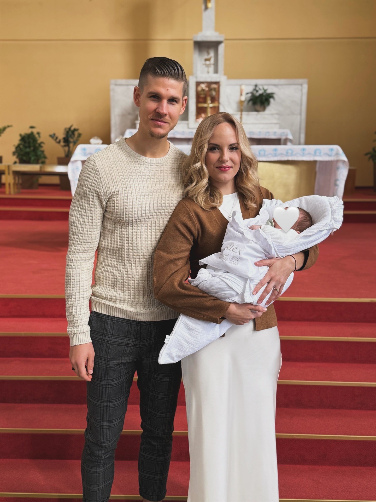 Moderátorka Barbora Kocian a Adam Kocian so synčekom. 