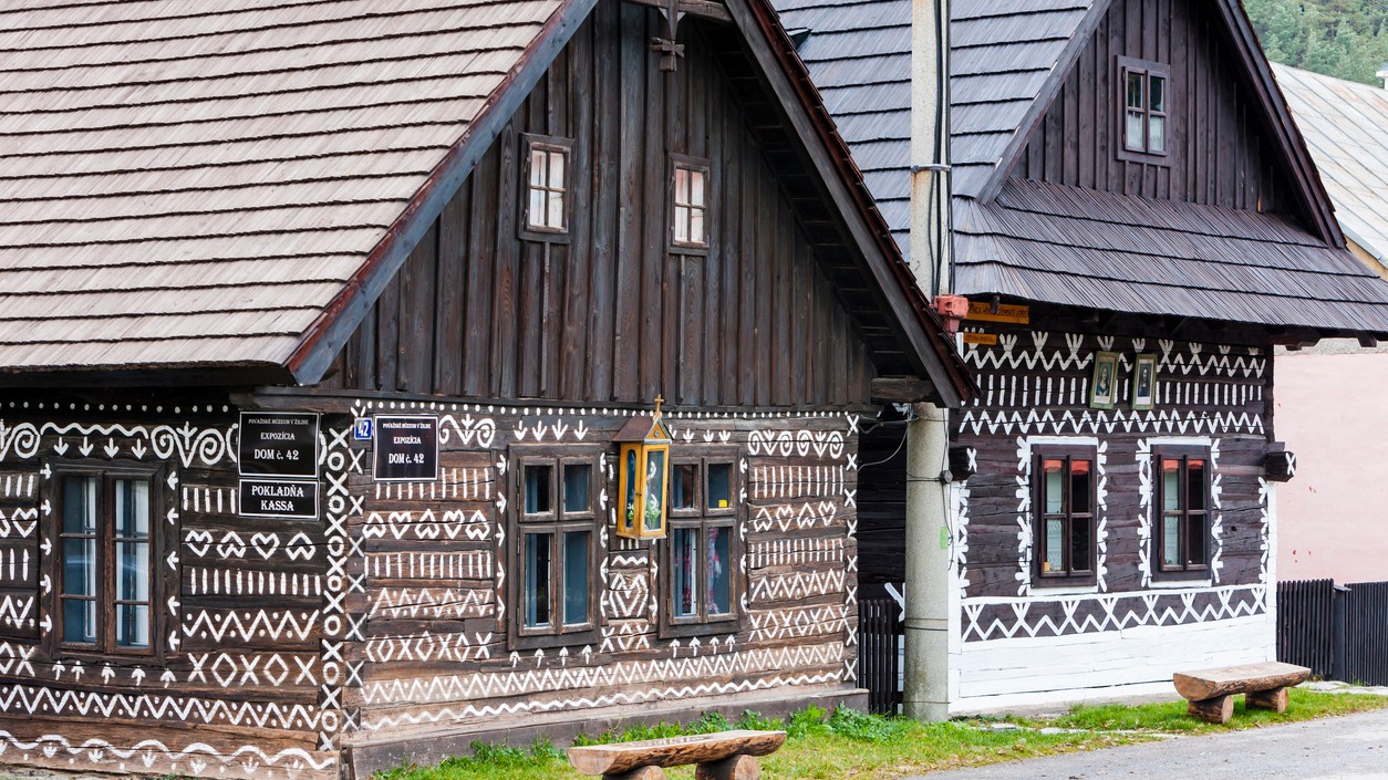 Večný súboj mesta a dediny. Otestujte sa, či dokonale ovládate výhody a nevýhody oboch svetov.