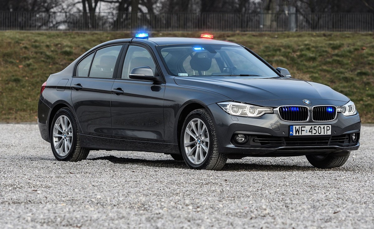 BMW 330i xDrive