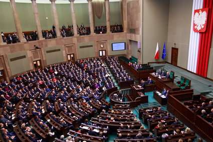 Sejm zdecydował. Ceny prądu zamrożone. Takie będą limity