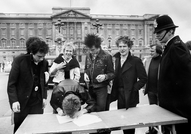 Sex Pistols