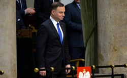 Ustawa o prokuraturze czeka na podpis prezydenta. "Do tej pory żyliśmy w świecie fikcji"