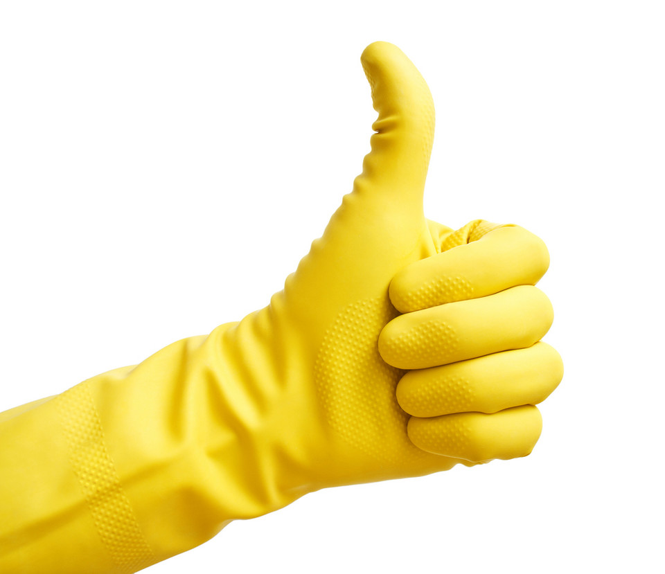2. Podczas czyszczenia ubikacji używaj długich gumowych rękawiczek (nie sprzątaj nimi innych pomieszczeń i sprzętów). 