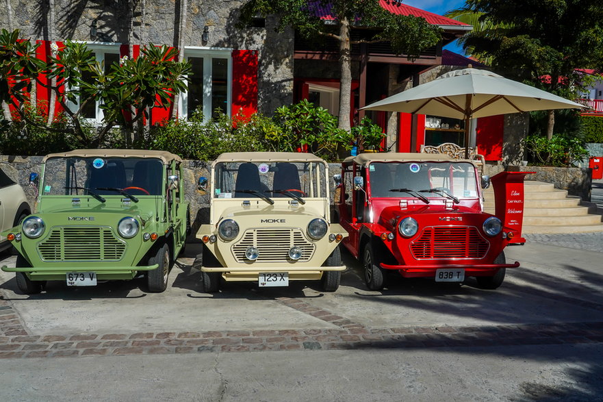 Mini Mokes na Saint-Barthélemy, (St. Barth"