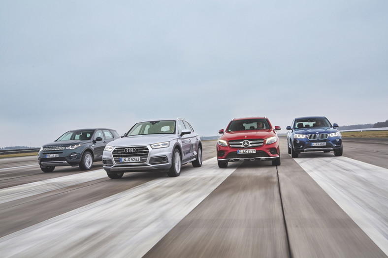 Nowe Audi Q5 kontra BMW X3, Land Rover Discovery Sport i Mercedes GLC