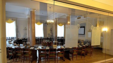 okrągły stół porwał nurt historii [felieton]