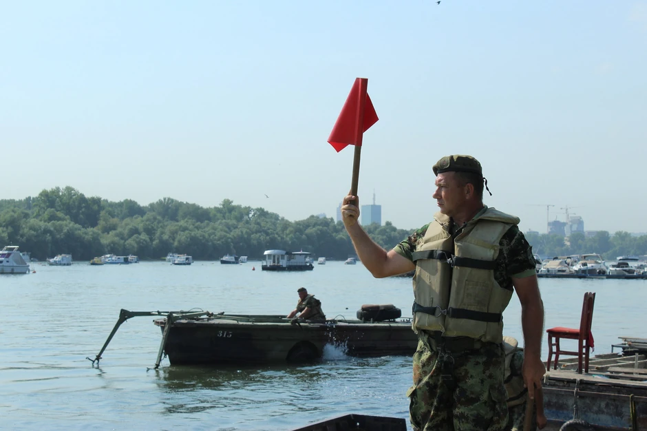 Ponton Dunav Lido