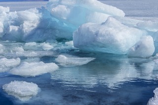 Polski statek 'Polesie' zderzył się z frachtowcem. Trwają poszukiwania rozbitków