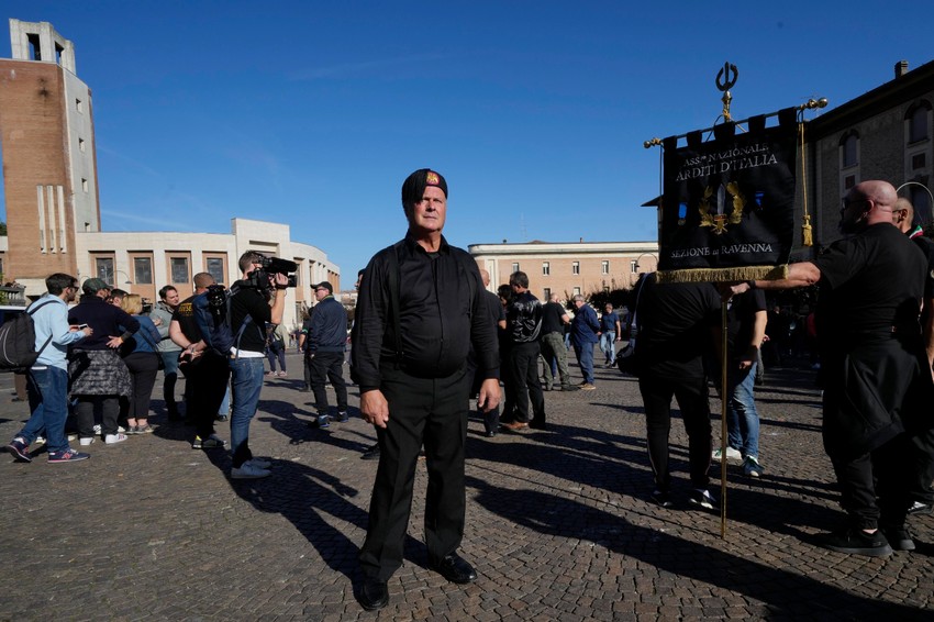 Fašisti u Italiji obeležili 100 godina od Musolinijevog marša na Rim