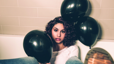 Alessia Cara i jej pop dla outsiderów