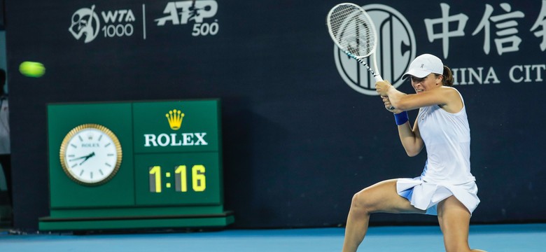 Świątek pokazała Linette, że jest najlepszą polską tenisistką i dzieli je przepaść [WIDEO]