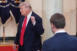 setki żołnierzy usa rannych w wojnie z iranem. trwają poszukiwania zaginionego pilota