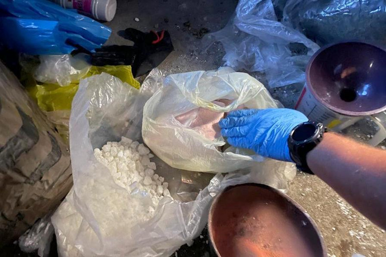 Policjanci z Bydgoszczy zabezpieczyli ponad 150 kg narkotyków u 32-latka