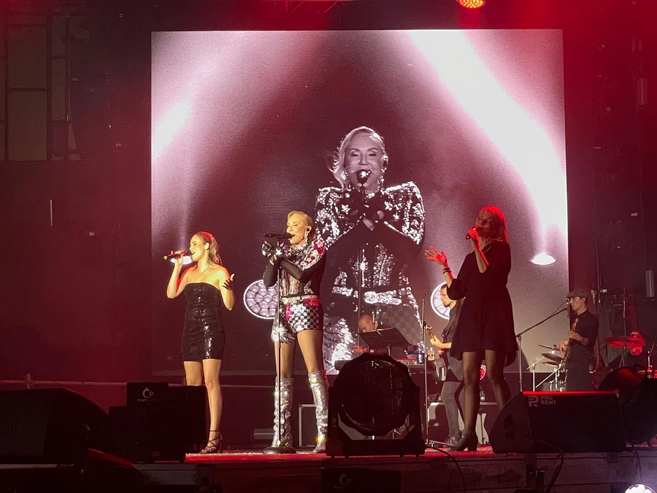 Lepa Brena u Podgorici