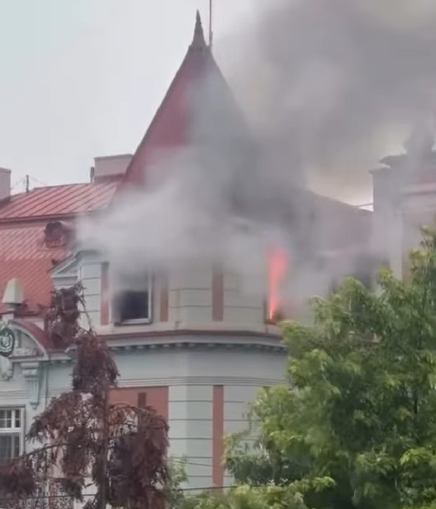 Požar u ambasadi Pakistana na Dedinju