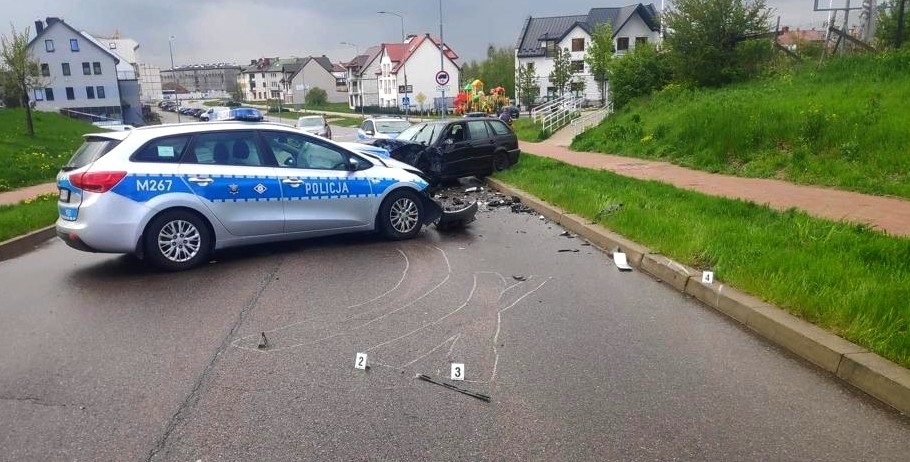 Kierowca bmw nie miał nigdy prawa jazdy. W czasie ucieczki był po zażyciu amfetaminy