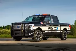 Takiego radiowozu w policji jeszcze nie było. Ford F-150 Lightning Pro SSV