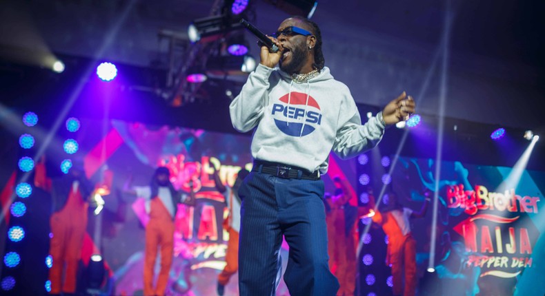 Burna Boy stole the show at the premiere of BBNaija in Lagos [BHM]