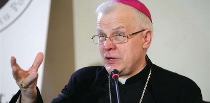 Biskupi o krzyżu: Nie jesteśmy władni! To kto jest?