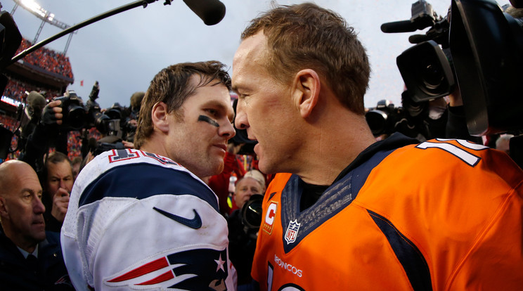 Peyton Manning (jobbra) legyőzte Tom Bradyt/Fotó: Europress-GettyImages