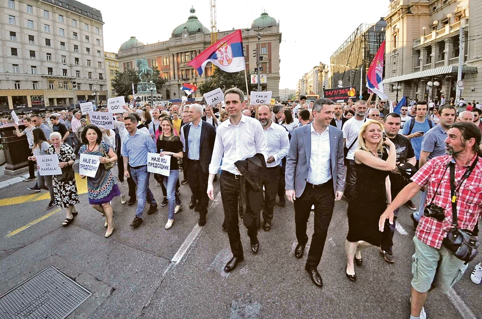 Prvi put svi zajedno: Lideri opozicionih partija na protestu na dan kada je Aleksandar Vučić polagao zakletvu