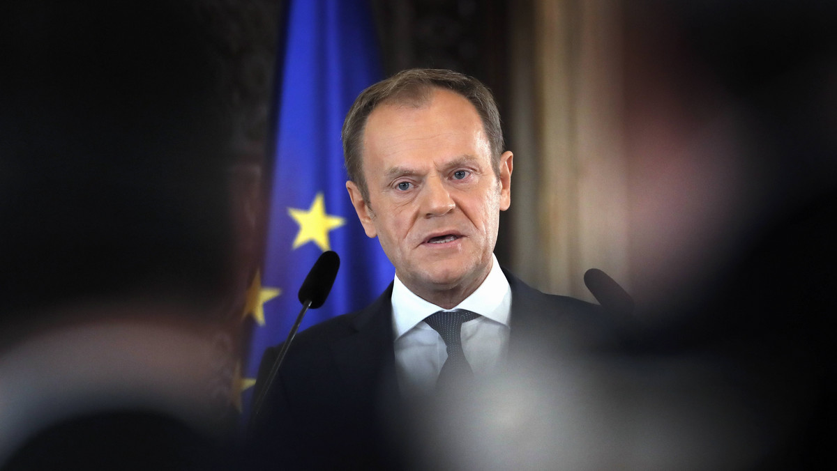 Koronawirus na świecie. Tusk zaniepokojony konfliktami pomiędzy krajami UE