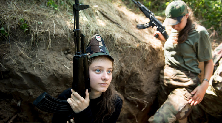 Military tábor Mogyoródon - Fotó: MTI Koszticsák Szilárd