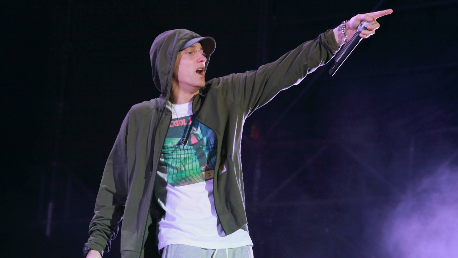 Eminem sa pustil do Trumpa, v novom videu mu nič nedaroval a označil ho za rasistu