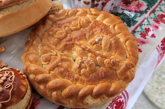 Česnica je nezaobilazna na Božić