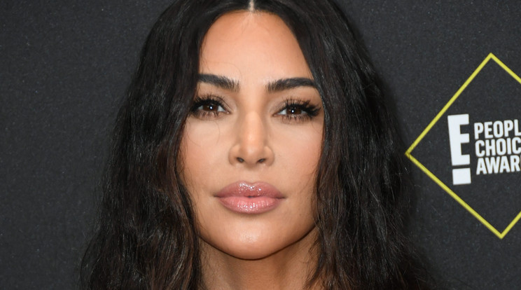 Kim Kardashian együtt korizott kislányával és kisfiával /Fotó: Northfoto