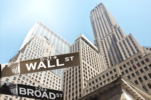 Mocne spadki na Wall Street