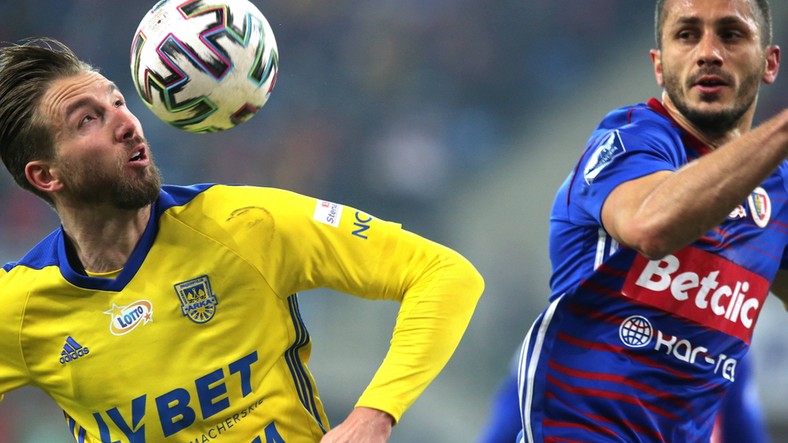 Koronawirus W Polsce Kiedy Pko Ekstraklasa I Nizsze Ligi Wznowia Sezon Pilka Nozna