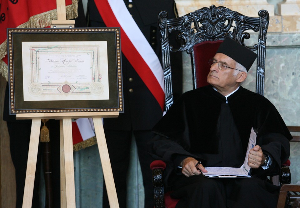 KRAKÓW JERZY BUZEK DOKTOREM HONORIS CAUSA AGH