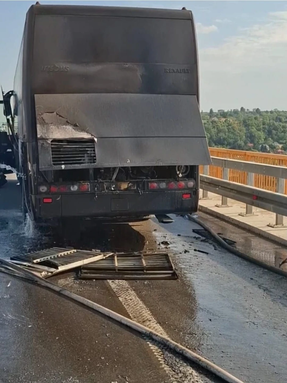 Požar na autobusu