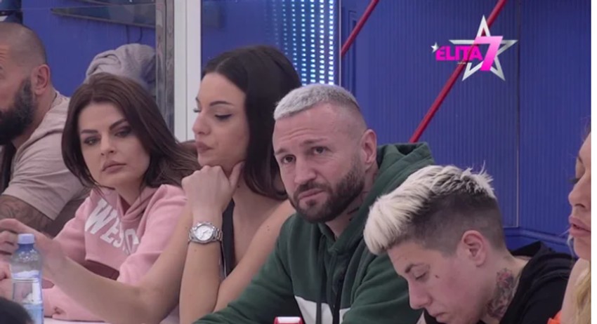 Zadruga 7, sastanak zadrugara