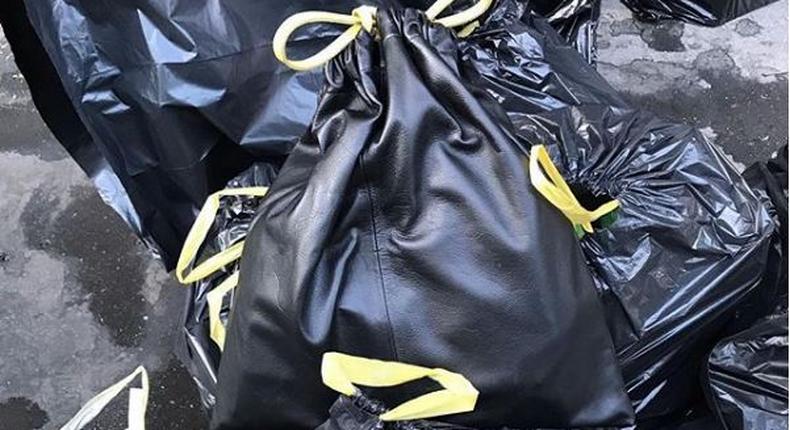Balenciaga trash bags looks like the pouch lawyers keep their wigs [Ibtimes]