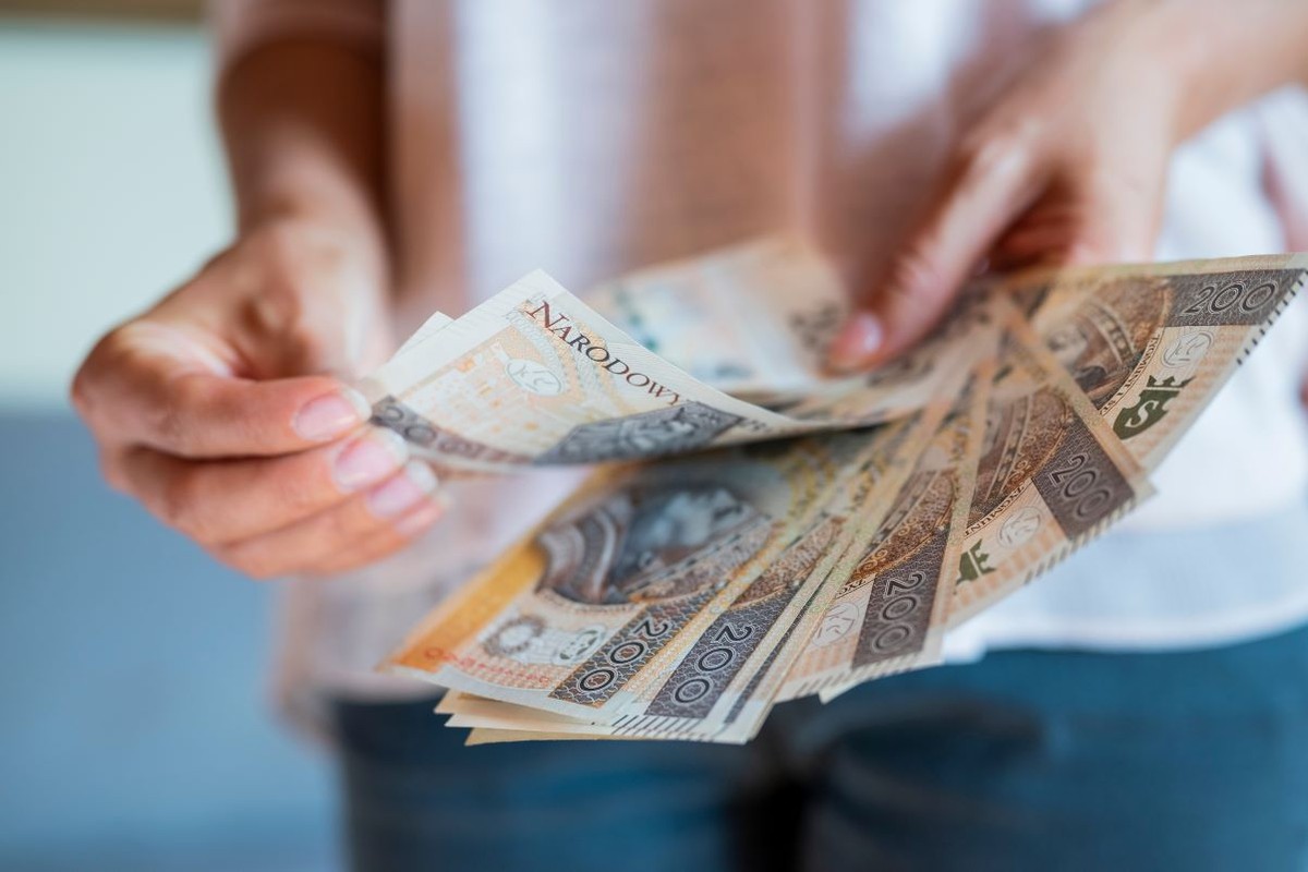 MEN chyba bez pieniędzy na dodatek dla nauczycieli za wycieczki. Wciąż bez dodatku za całodobową pracę nauczyciela