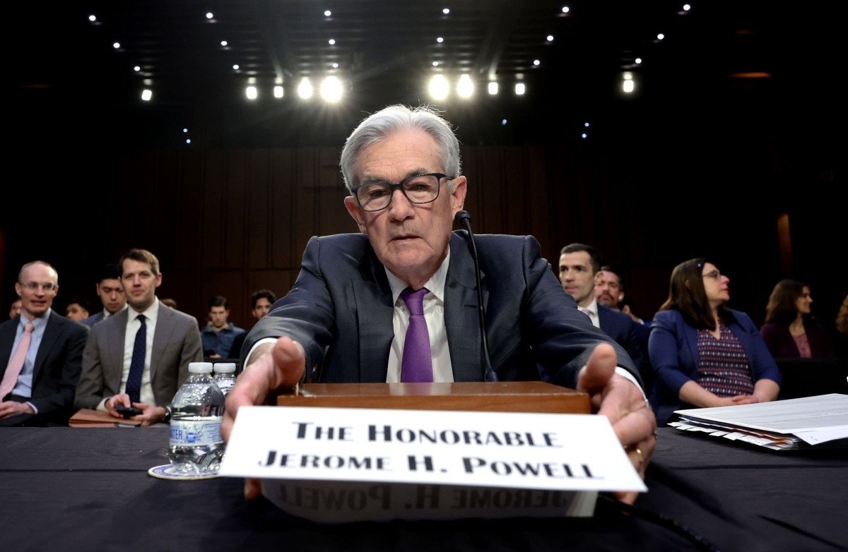 Fed nie poddał się presji Białego Domu. Kurs utrzymany