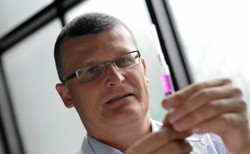 Grzesiowski bije w antyszczepionkowców. Mówi o usiłowaniu zabójstwa