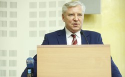 Zawieszony członek PiS startuje z własnego komitetu. Nazwał go... "KWW Zjednoczona Prawica"