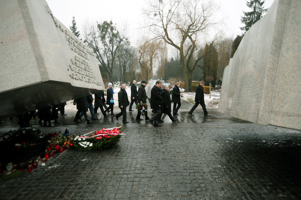 WARSZAWA 9 MIESIĘCY PO KATASTROFIE SMOLEŃSKIEJ