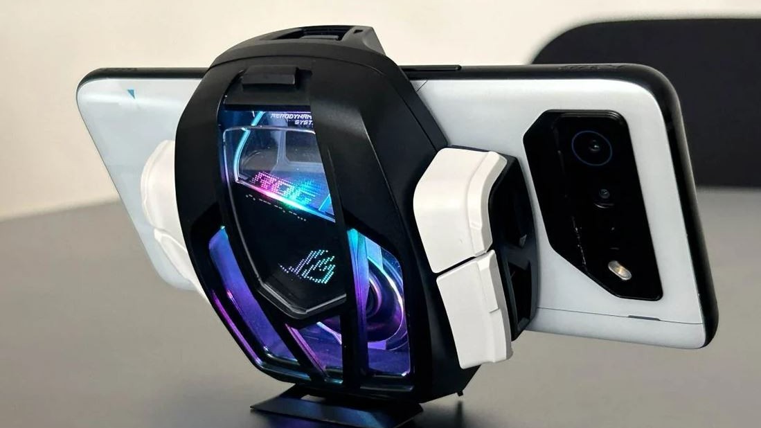 Asus ROG Phone 7 wkracza do akcji — premiera, specyfikacja, cena