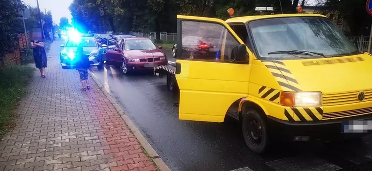 Sceny jak z GTA w Tarnowskich Górach. Uciekał przed policją lawetą