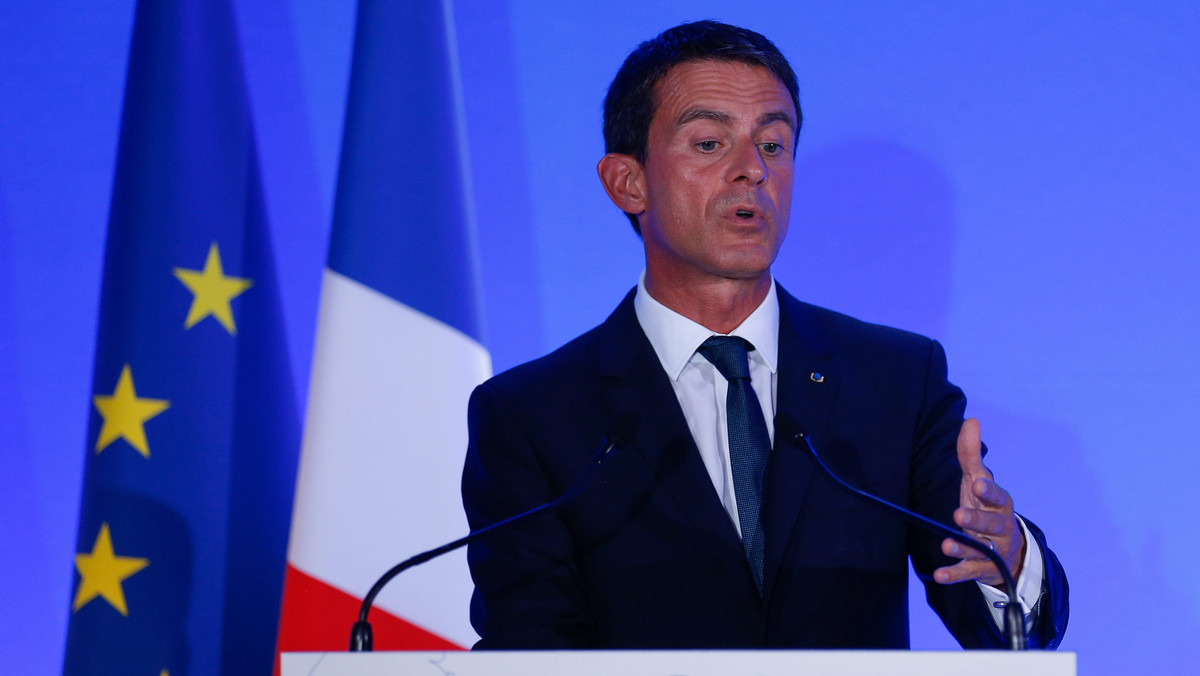 Premier Francji Manuel Valls zapowiedział budowę centrum dla imigrantów, którzy koczują w obozie w portowym mieście Calais i usiłują przedostać się do Wielkiej Brytanii przez Kanał La Manche. Koszt budowy to 25 mln euro - podaje "Le Figaro".