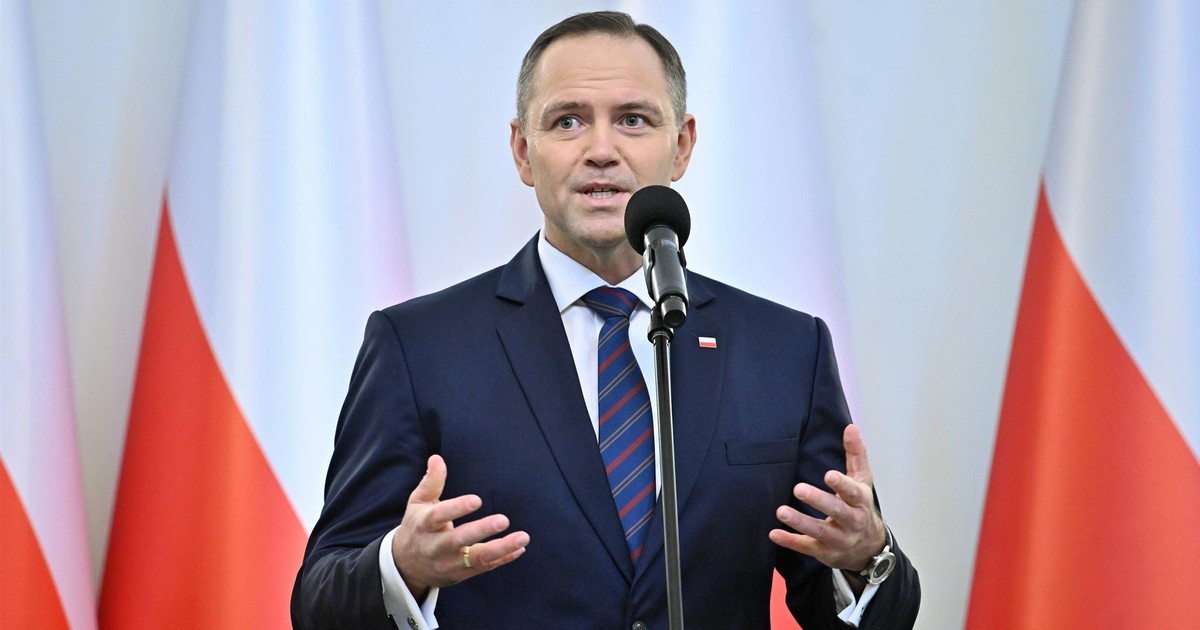 Były szef MSZ grzmi po decyzji Trumpa. Apeluje do prezydenta Nawrockiego