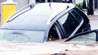 What to do if your car is submerged in water [Chubb]