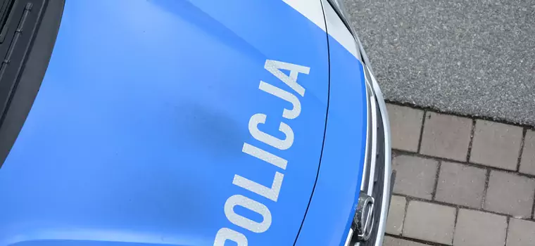 Okradali kierowców podczas przerw w podróży. Policjanci złapali ich na gorącym uczynku