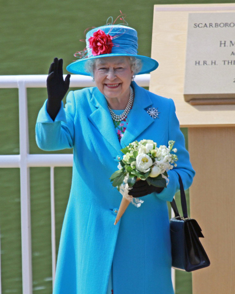 Elżbieta II w latach 2000.