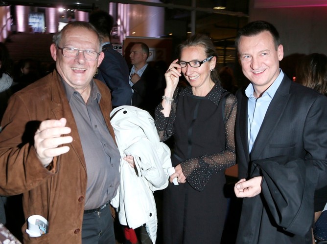 Robert Więckiewicz i Natalia Adaszyńska oraz Adam Michnik