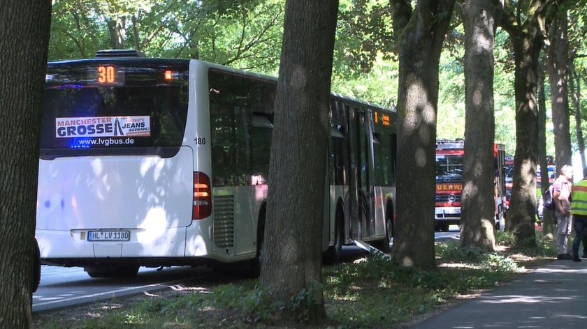 Lubeka. Nożownik w autobusie. Jest wielu rannych